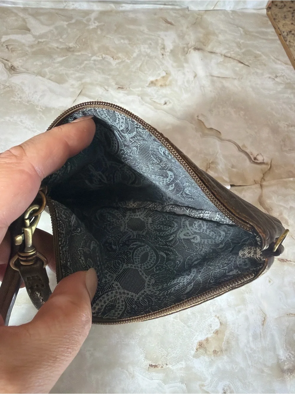 Sharif Metallic Bronze Leather Wristlet Zip Pouch Wallet Small Clutch - Picture 5 of 5